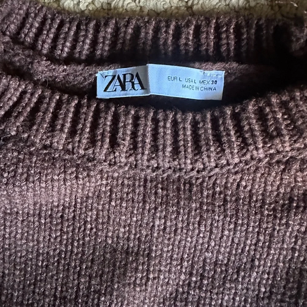 Zara Women's Dark Brown Sweater Vest - Picture 2 of 4